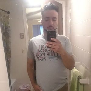 Meet your Posher, Nadim